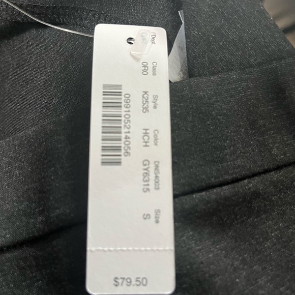 J.Crew popular slimming pants style, the “Any Day” pant. Size S - Picture 5 of 9